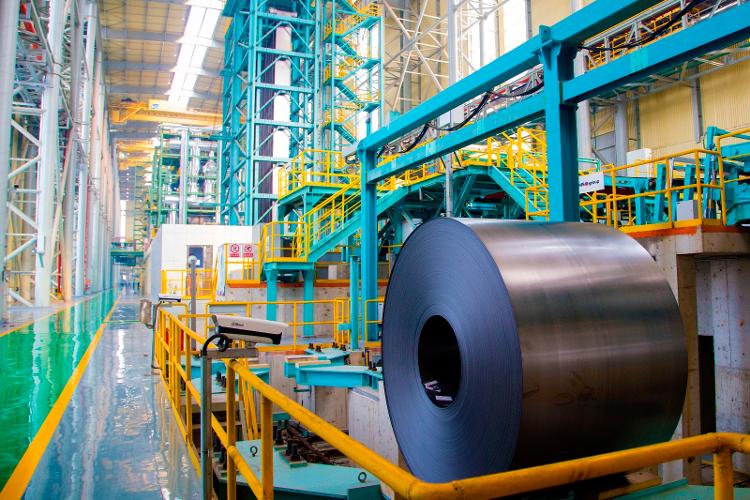 链出新动能｜智能工厂的绿动未来 看科技如何改变钢铁制造